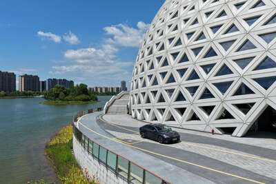 hz/汽车拍摄/几何水岸车场1